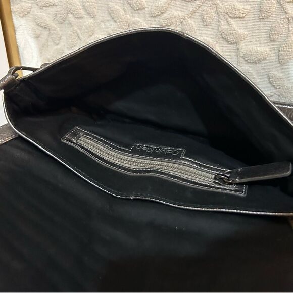 Calvin Klein Silver Metallic Leather Woven Chain Shoulder Bag Clutch Pochette - Picture 10 of 13